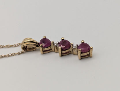 10k Gold Diamond & Ruby 3 Heat Love Stone Journey Necklace Pendant Yellow Gold Chain