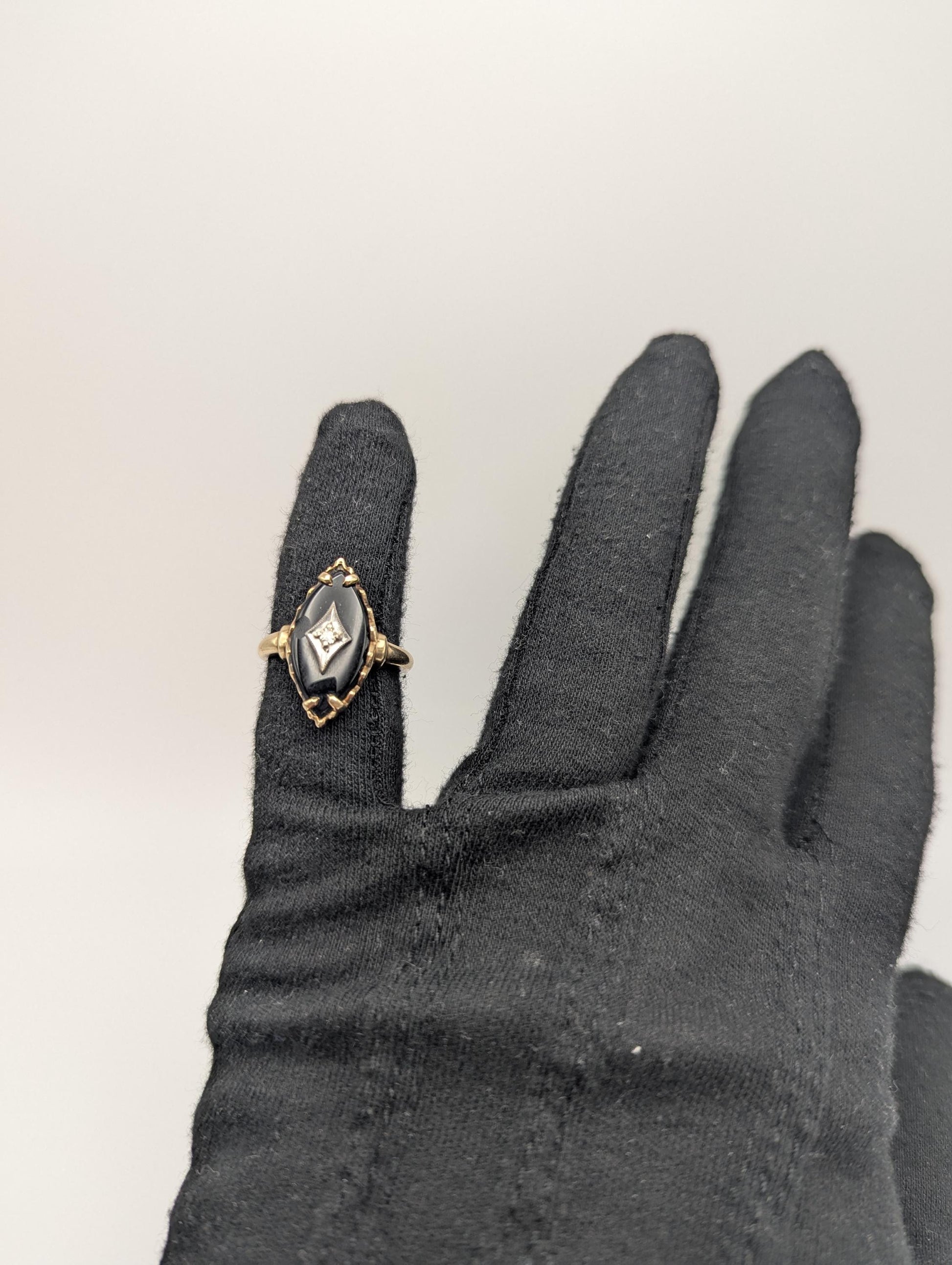 Vintage 10k Art Deco Black Onyx Ring Midnight Statemen Ring Pinky