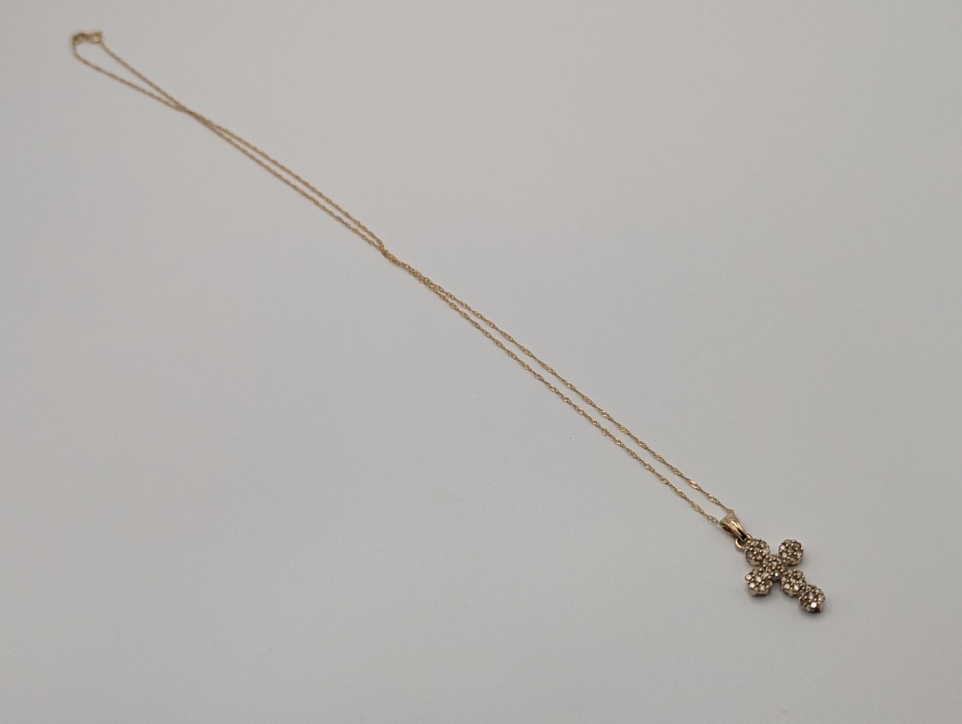 10k Yellow Gold .65ctw Diamond Cross Pendant Necklace 17 " Crucifix Necklace