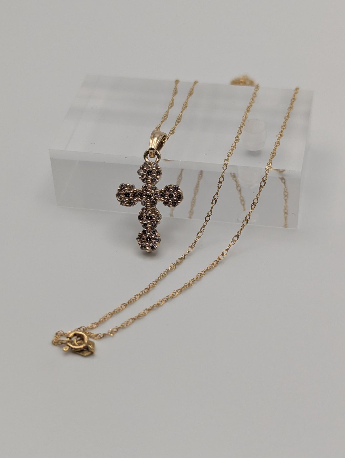 10k Yellow Gold .65ctw Diamond Cross Pendant Necklace 17 " Crucifix Necklace