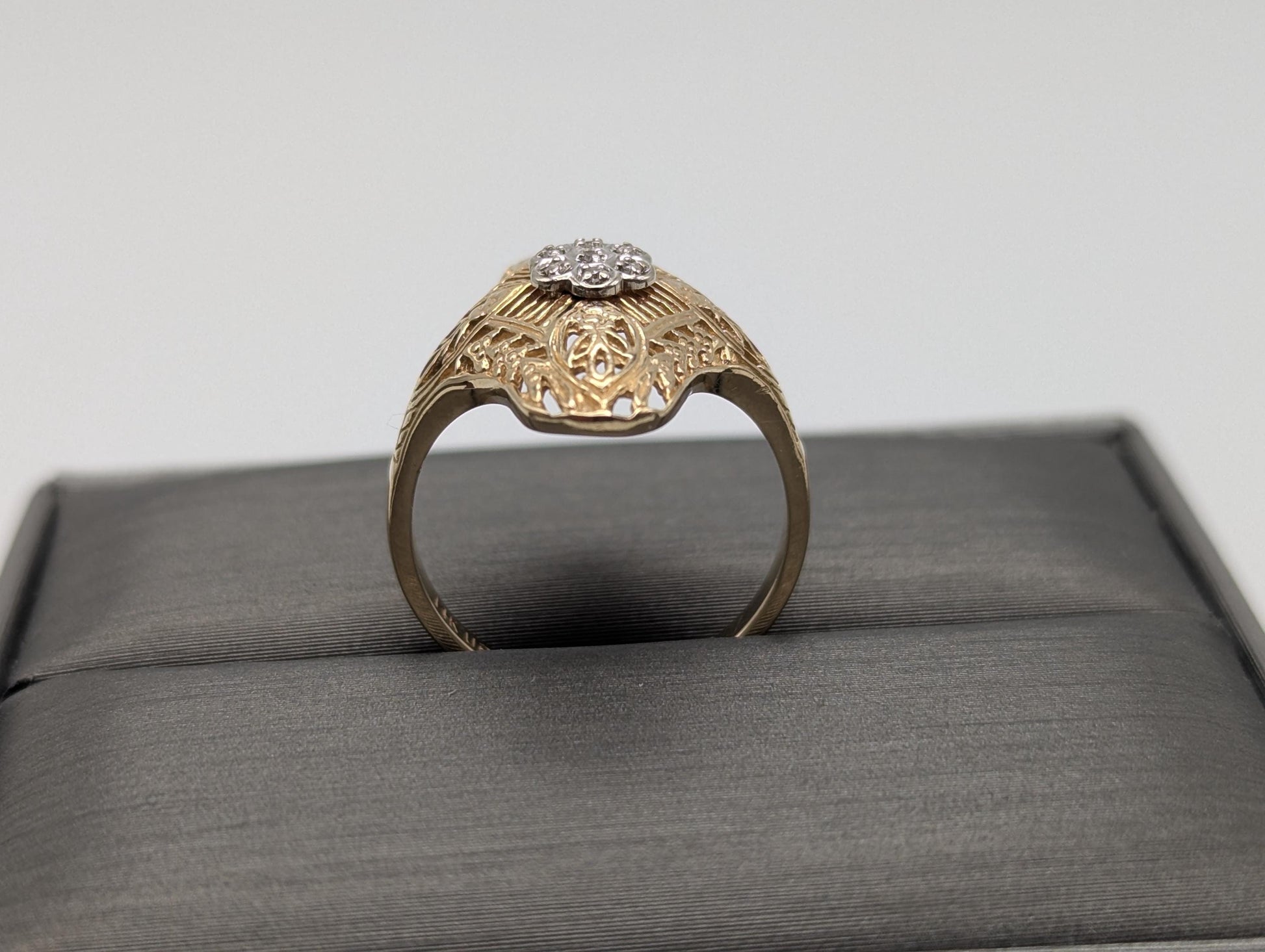 14k Yellow Gold Diamond Filigree Shield Ring Wedding Handmade Diamond Art Deco band