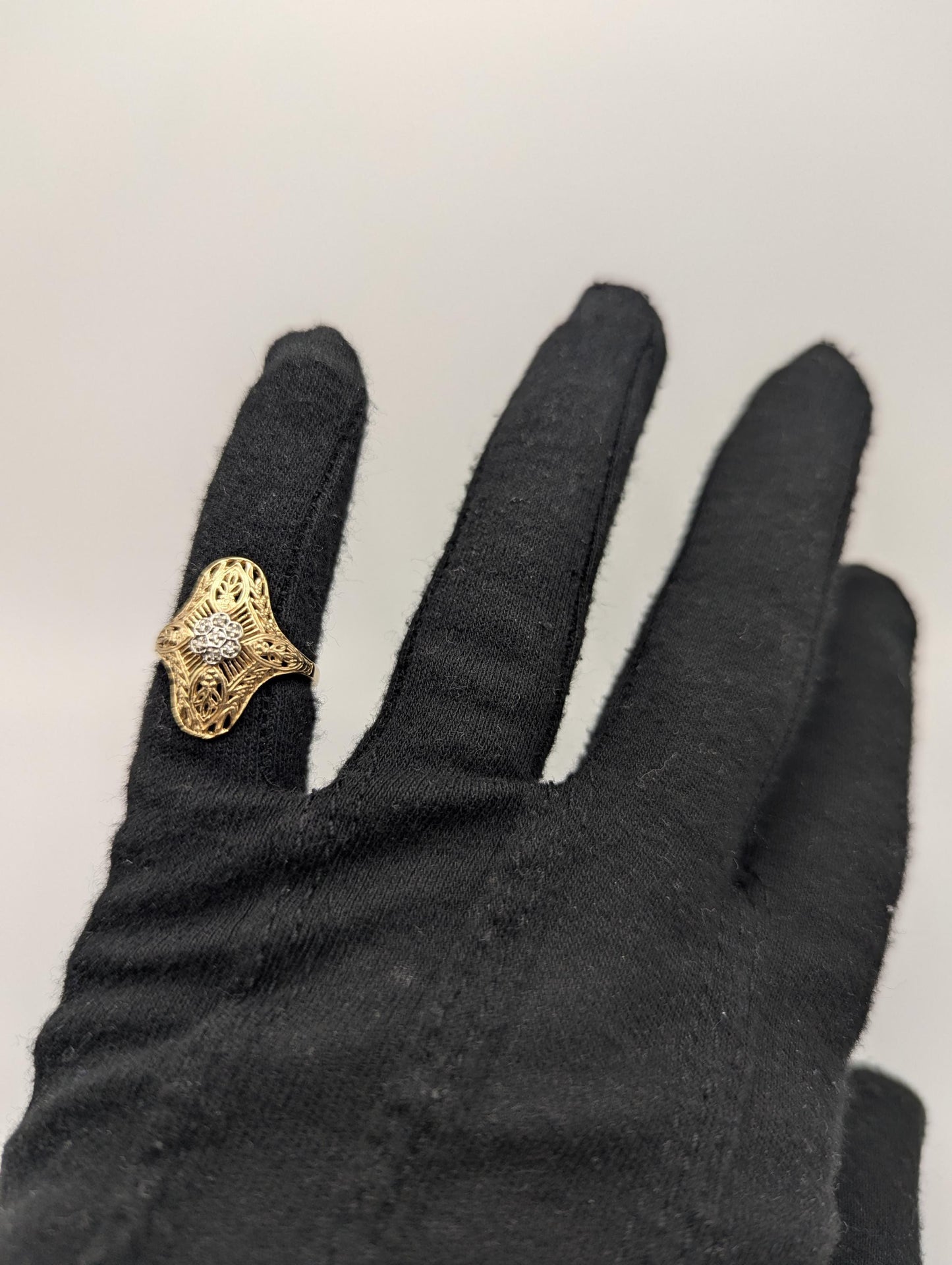 14k Yellow Gold Diamond Filigree Shield Ring Wedding Handmade Diamond Art Deco band