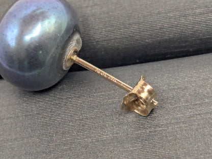 14k Yellow Gold Tahitian Pearl Earrings. Classic Pearl Studs 8 mm
