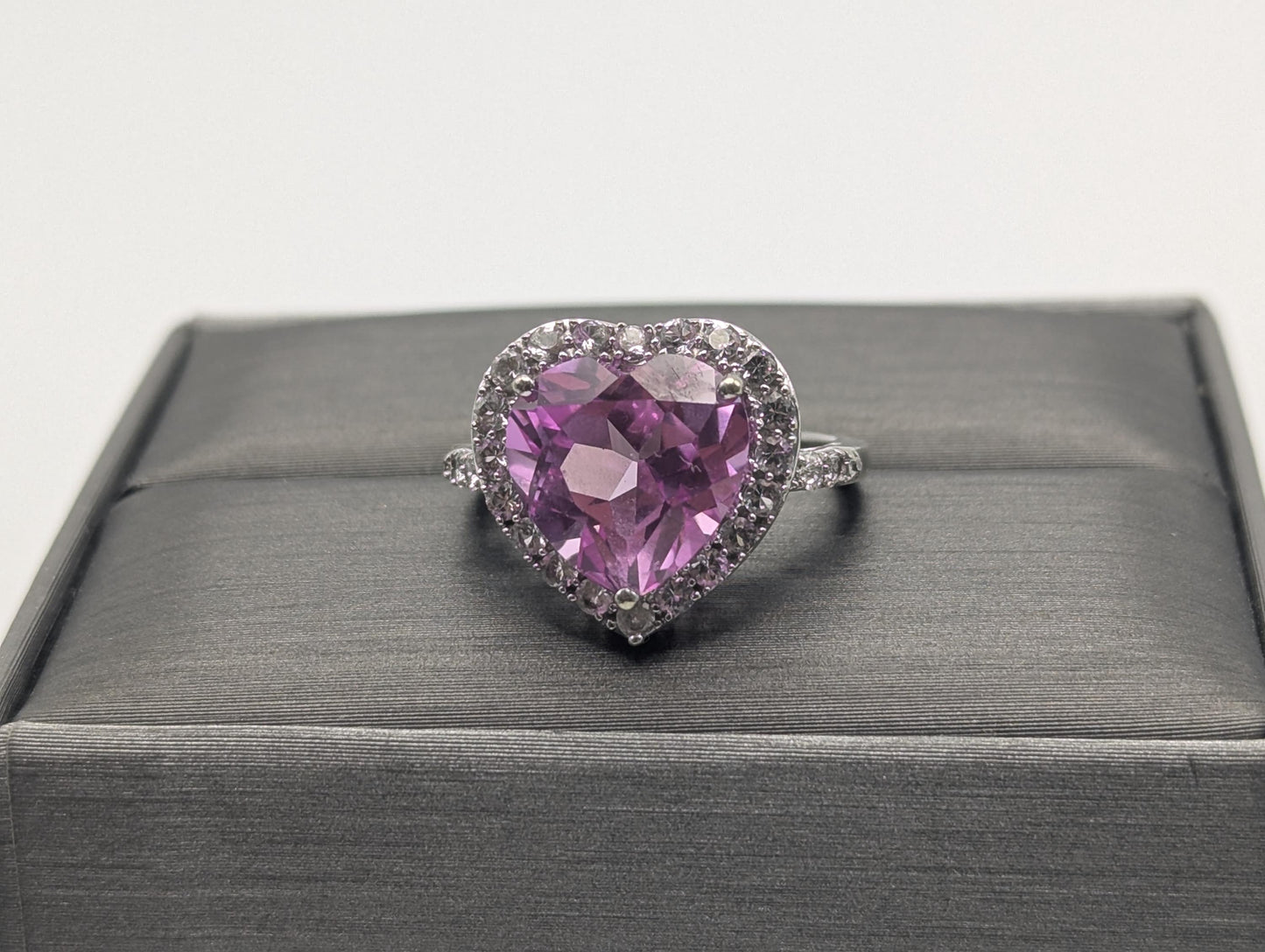 10k White Gold Pink Sapphire Heart Ring w Clear Sapphire Filigree Womens Cocktail Ring