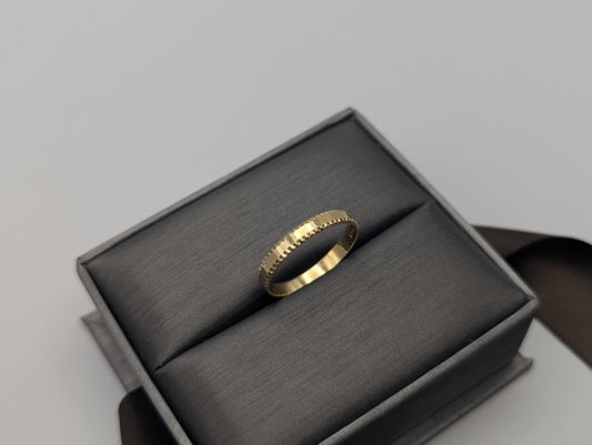 18k Milor Italy Gold Etched Edges Wedding Ring Italian Gold Ring.