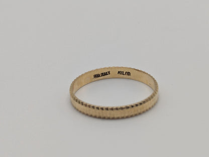 18k Milor Italy Gold Etched Edges Wedding Ring Italian Gold Ring.