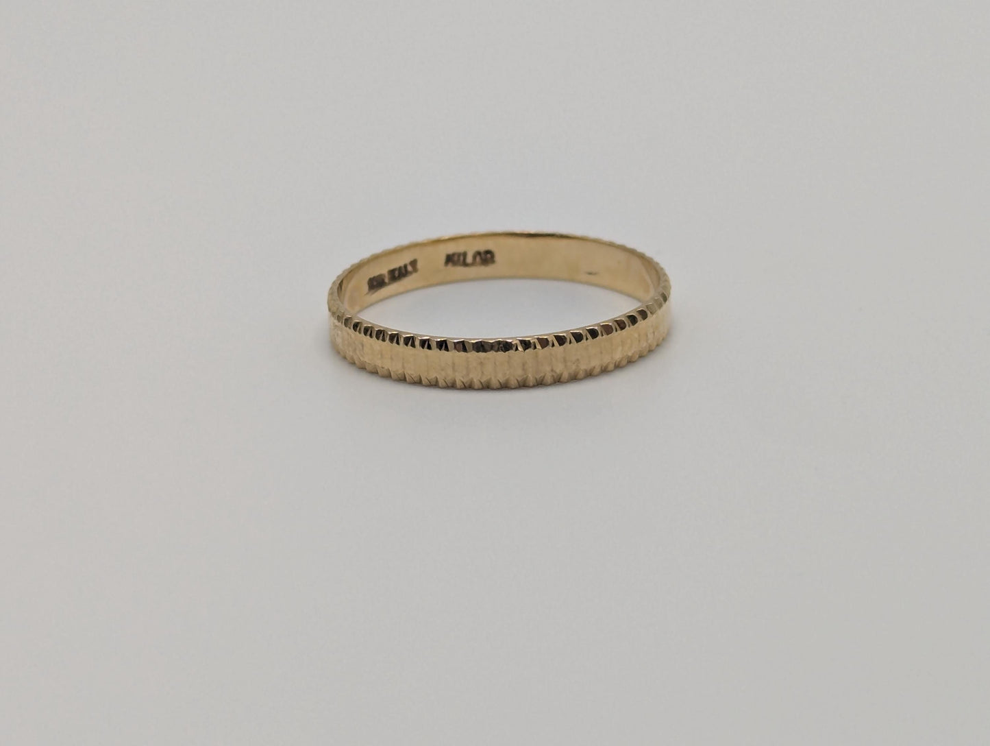 18k Milor Italy Gold Etched Edges Wedding Ring Italian Gold Ring.