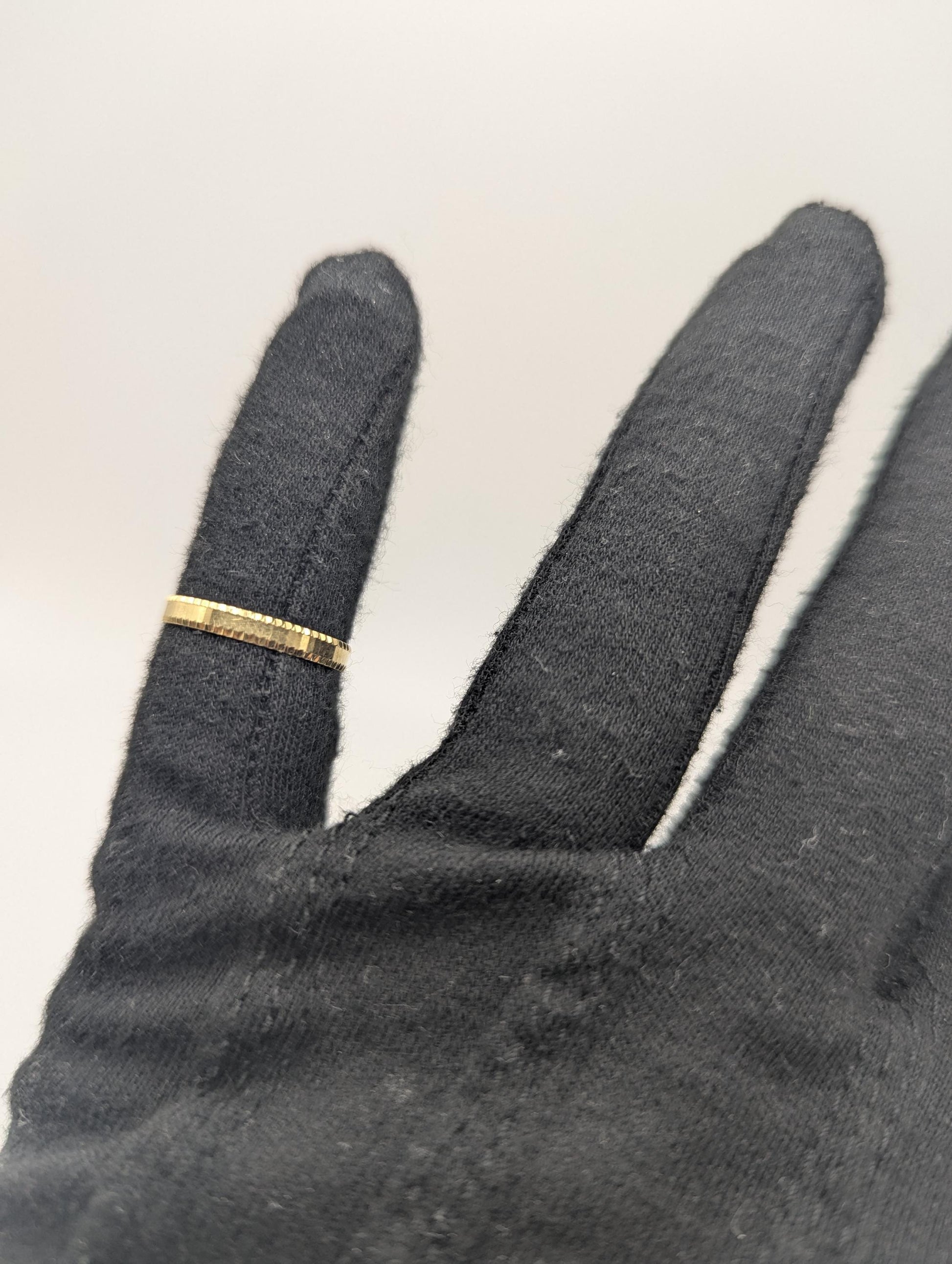 18k Milor Italy Gold Etched Edges Wedding Ring Italian Gold Ring.