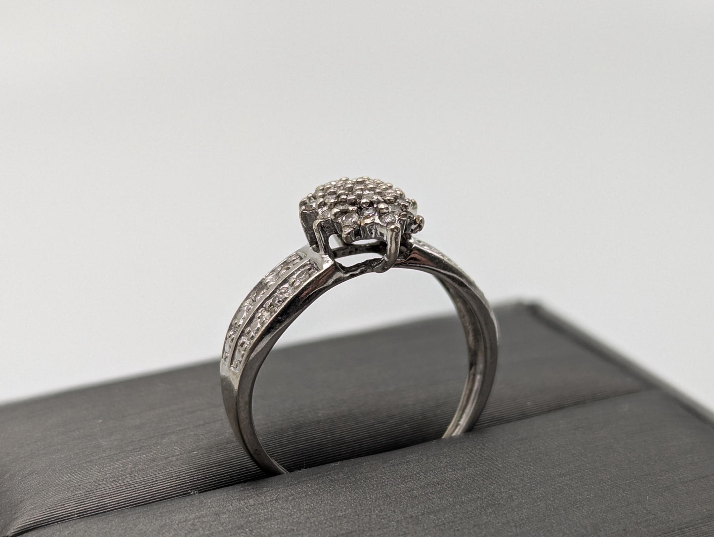 10k Diamond White Gold Diamond Cluster Wedding Engagement Ring Anniversary Ring.