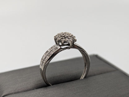 10k Diamond White Gold Diamond Cluster Wedding Engagement Ring Anniversary Ring.
