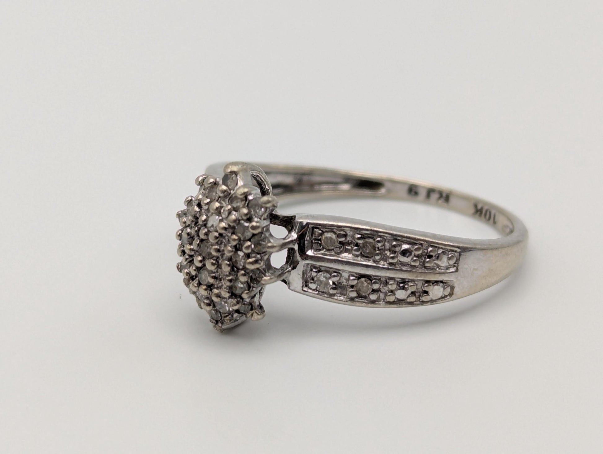 10k Diamond White Gold Diamond Cluster Wedding Engagement Ring Anniversary Ring.