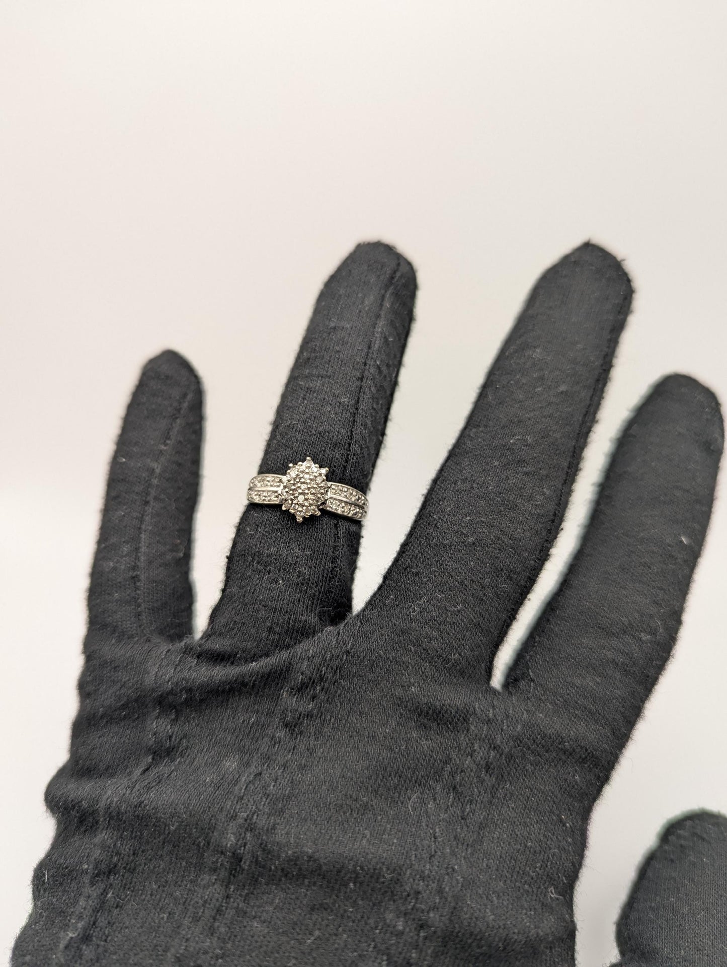 10k Diamond White Gold Diamond Cluster Wedding Engagement Ring Anniversary Ring.