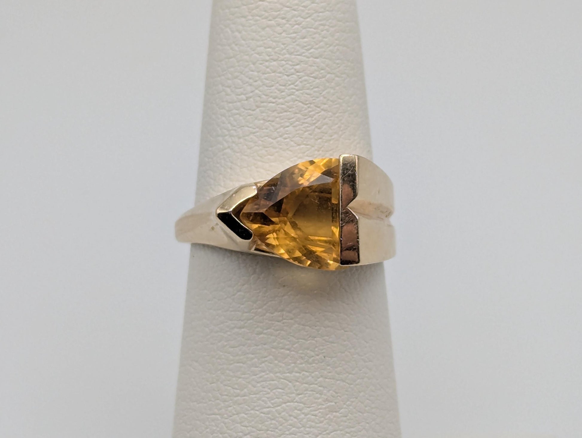14k Yellow Gold Solitare Citrine Amber Diamond Cocktail Statement Pinky Ring
