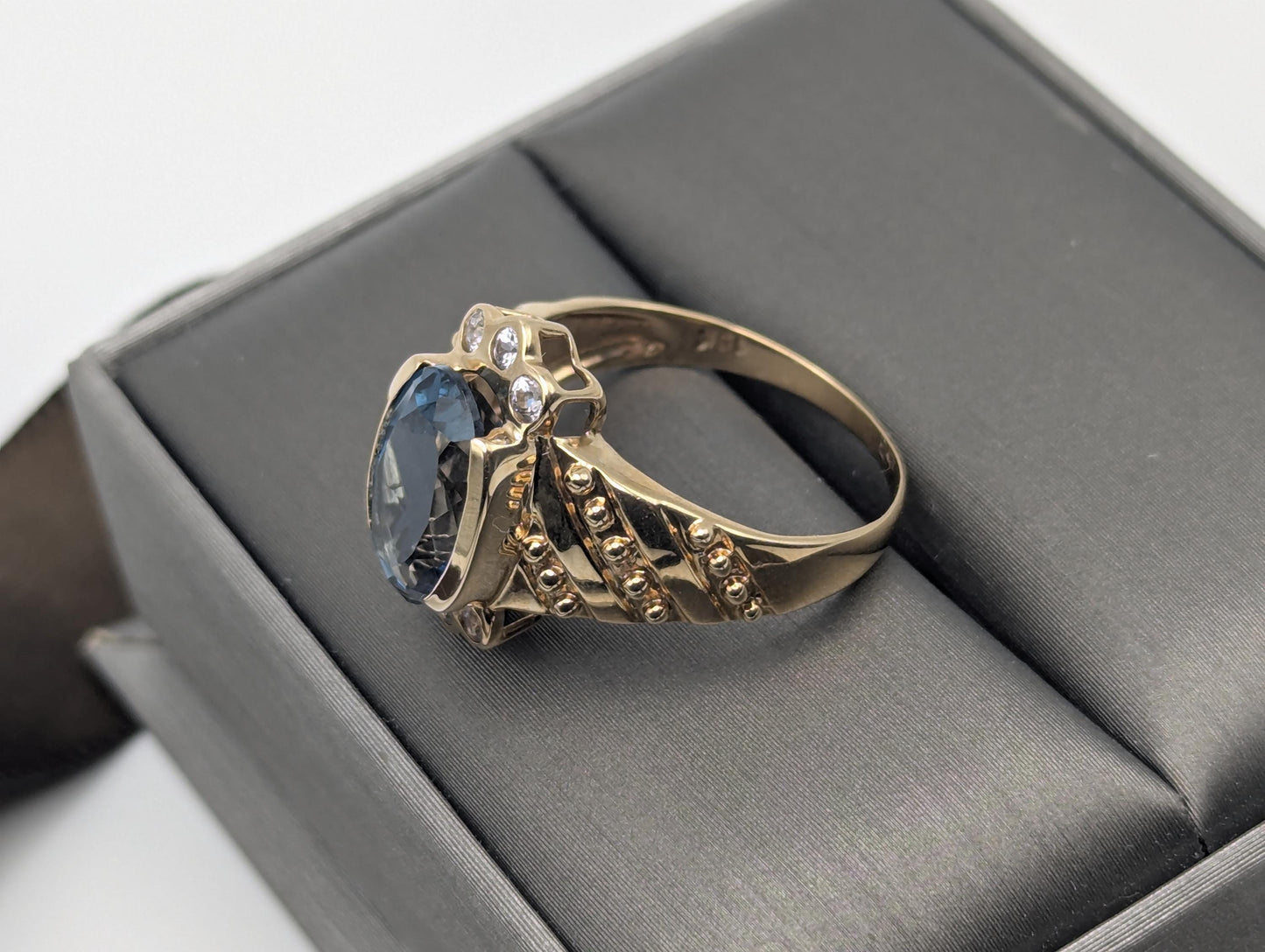 10k Yellow Gold Blue Topaz Sapphire Ring Statement Cocktail Signet Pinky Ring.