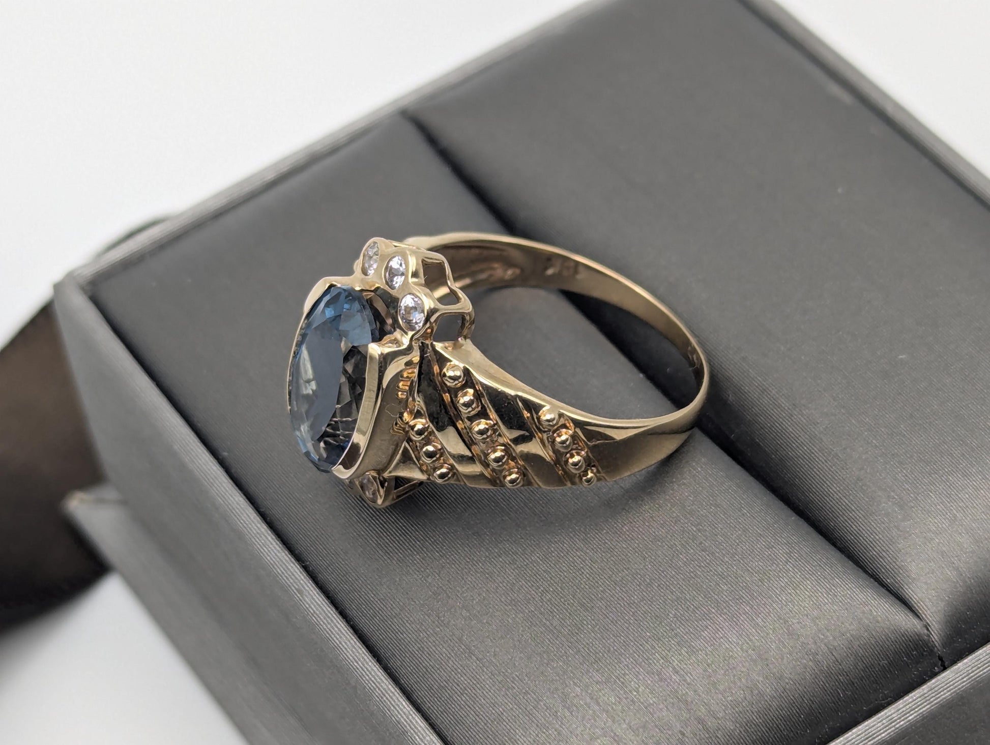 10k Yellow Gold Blue Topaz Sapphire Ring Statement Cocktail Signet Pinky Ring.