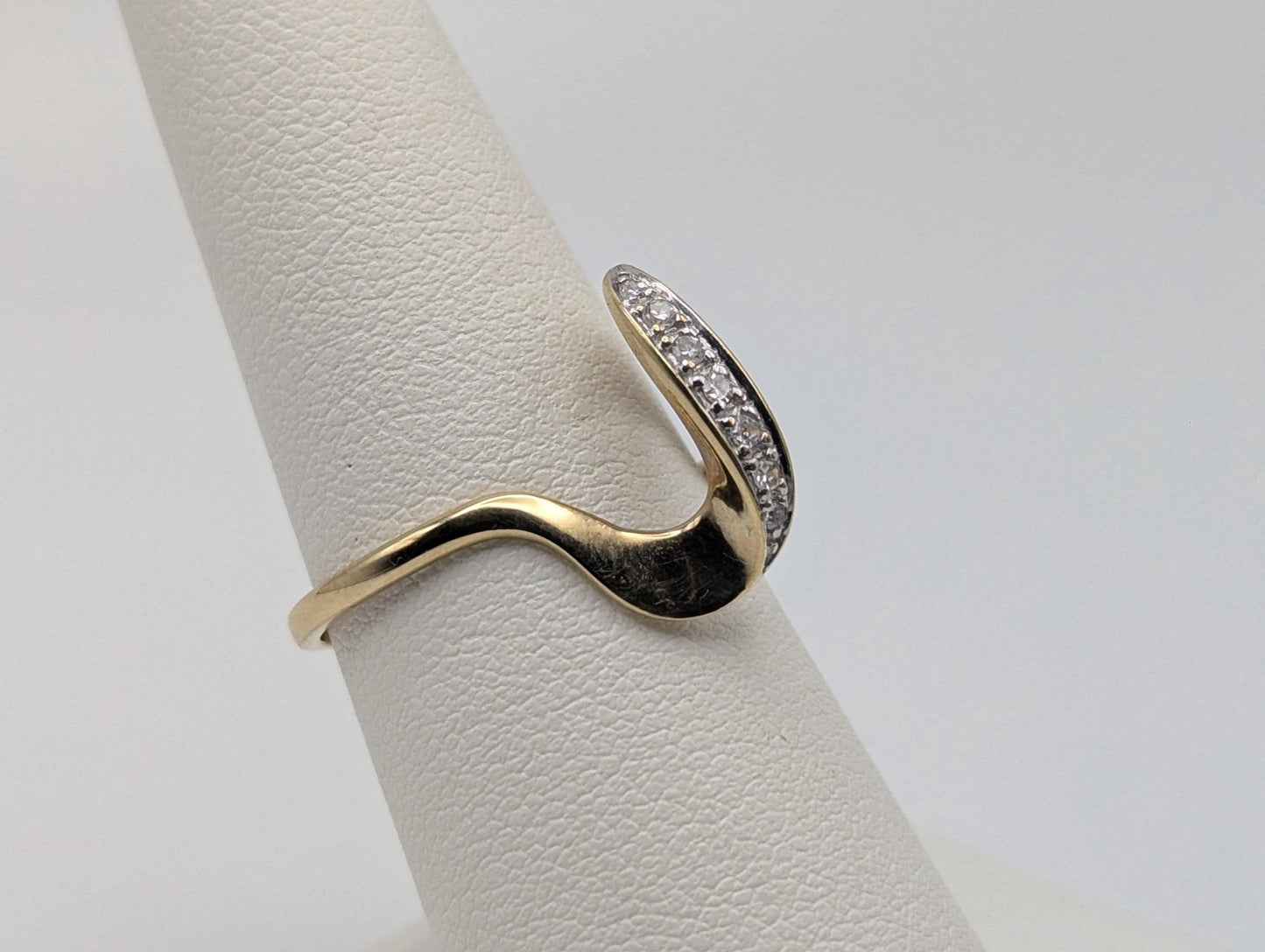10K Yellow Gold Wave Diamond Ring Promise Love Cocktail Ring Fancy Infinity Band