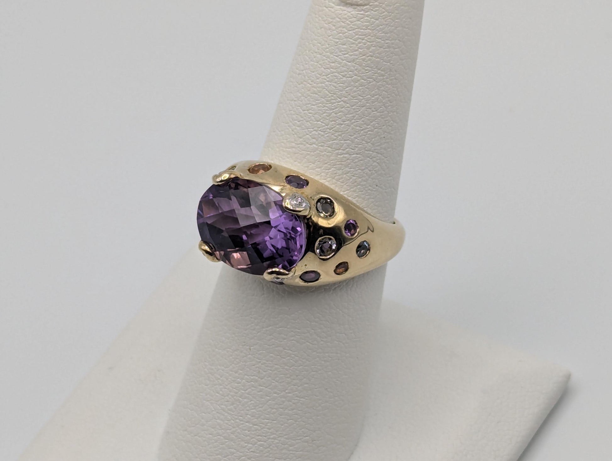 10k Gold Purple Amethyst Diamond Multi Stone Ring Vintage Cocktail Statement Ring.