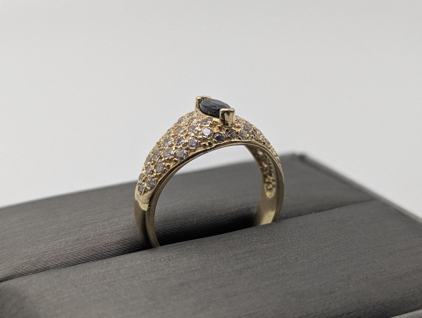 14k Yellow Gold Blue Sapphire Band Signet Ring Pinky Ring