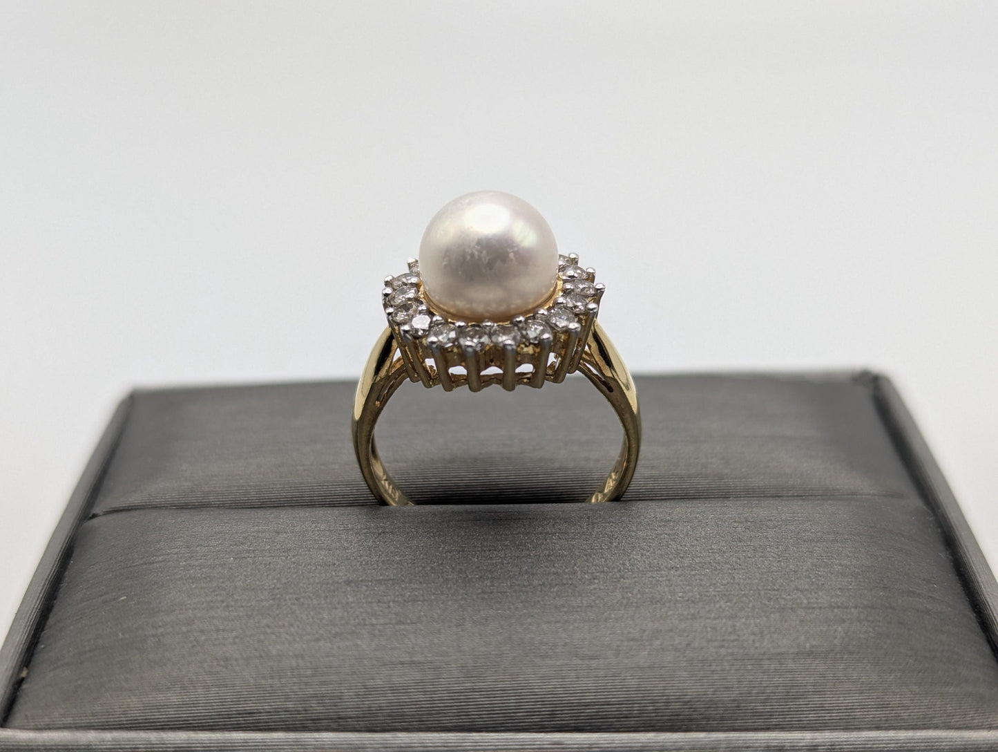 18k Pearl and Diamond Yellow Gold Cluster Ring. Flower Cocktail Ring. Statement Ring.