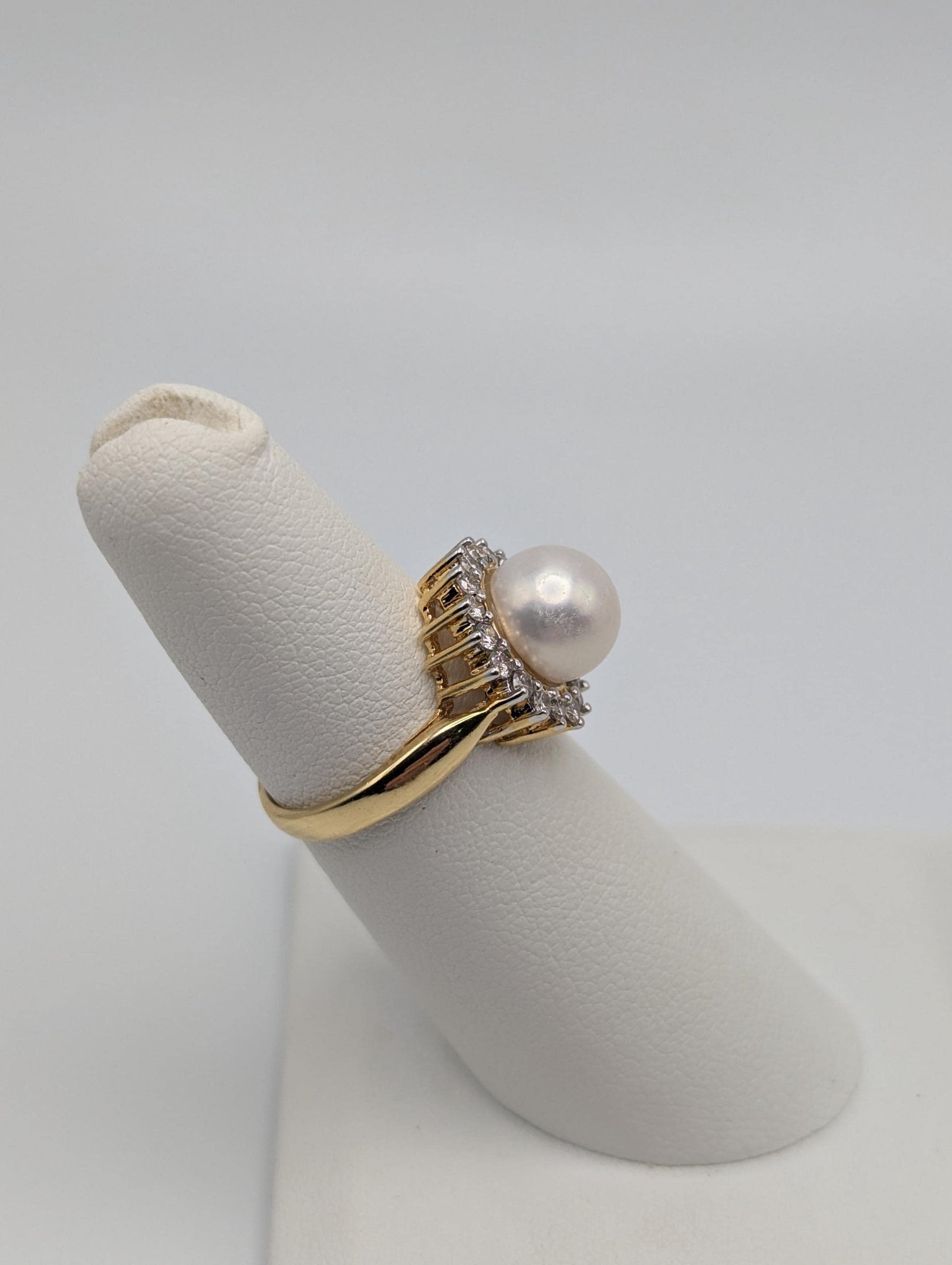 18k Pearl and Diamond Yellow Gold Cluster Ring. Flower Cocktail Ring. Statement Ring.