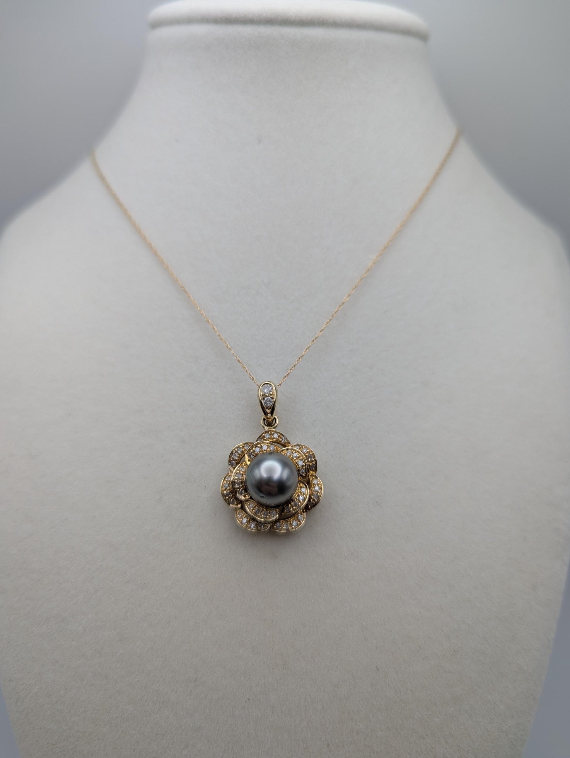 14k Yellow Gold 10mm Tahitian Pearl Diamond .35 ctw Necklace Pearl Cluster Diamond Necklace.