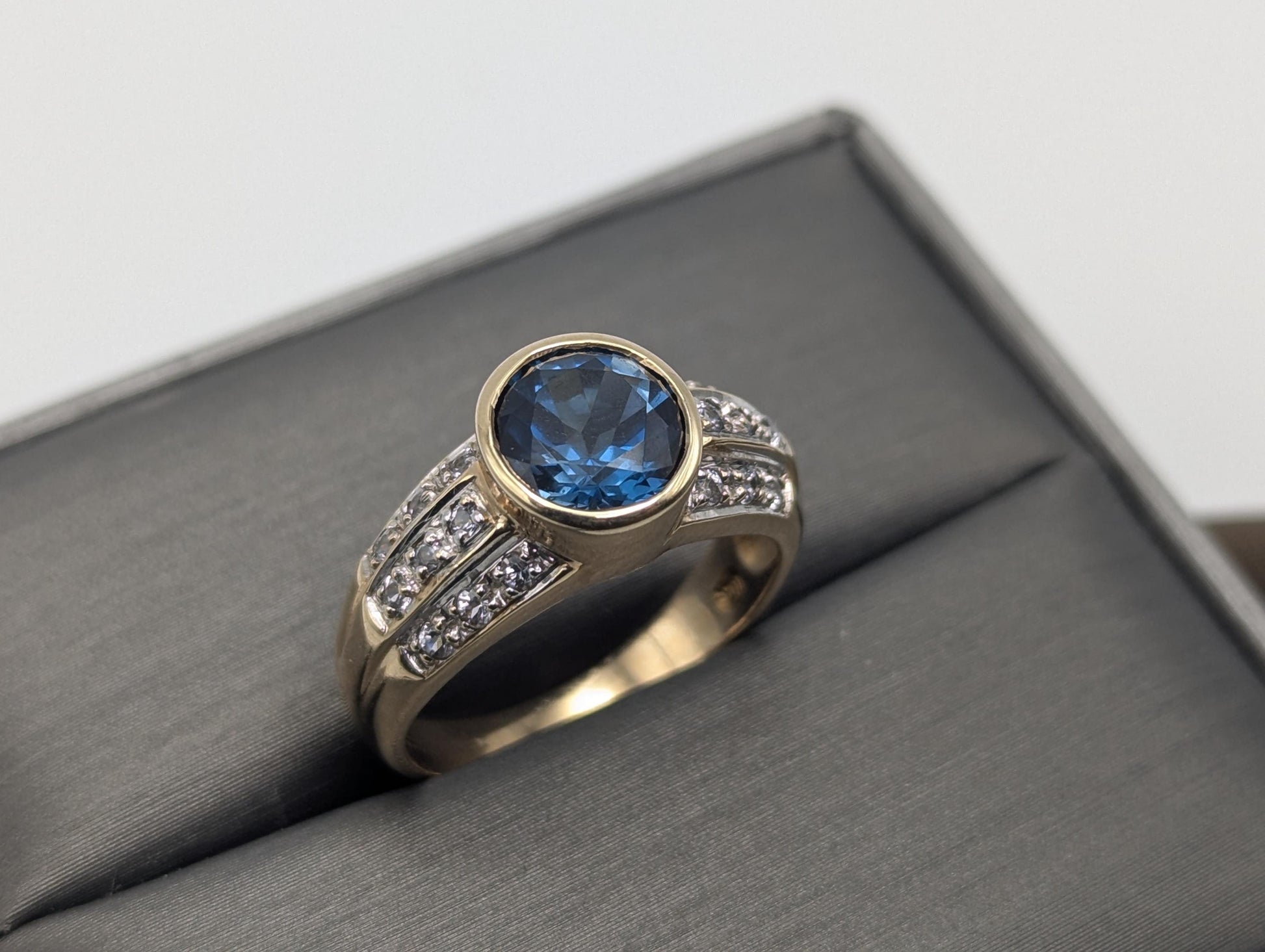 10k Yellow Gold Blue Topaz and Spinel Ring Statement Cocktail Pinky Signet Ring.