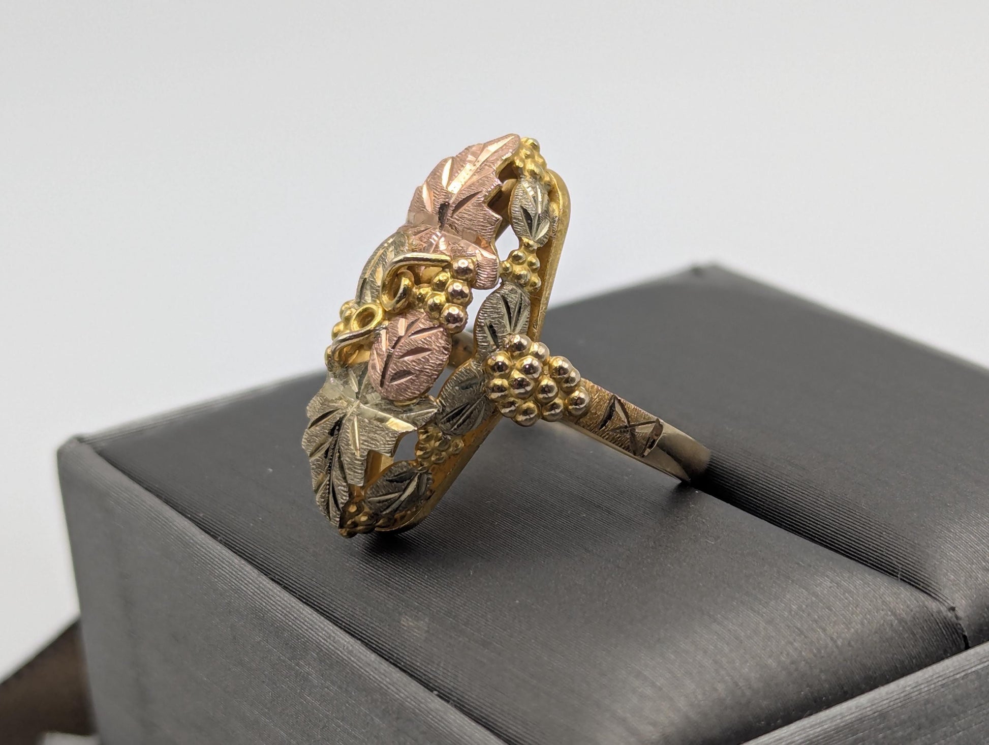 Large Black Hills Gold 10k 12k Multi-tone Signet Ring BHG Rose Gold Shield Vine Ring.