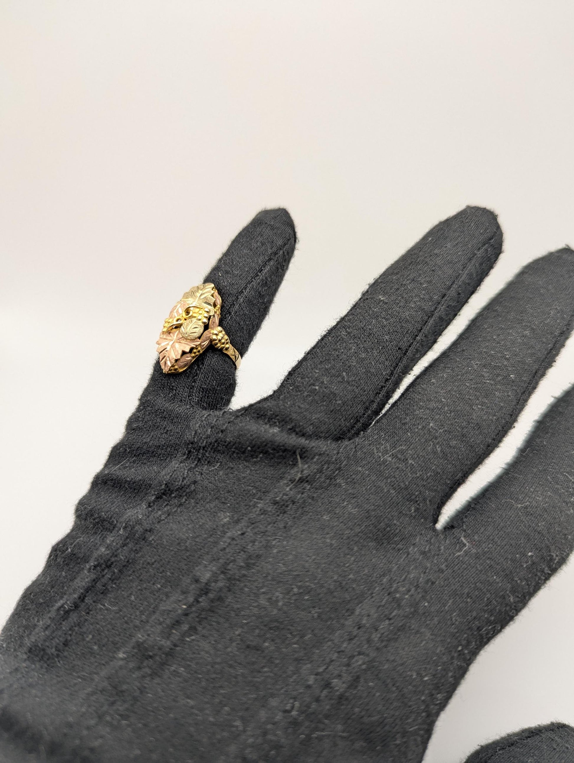 Large Black Hills Gold 10k 12k Multi-tone Signet Ring BHG Rose Gold Shield Vine Ring.