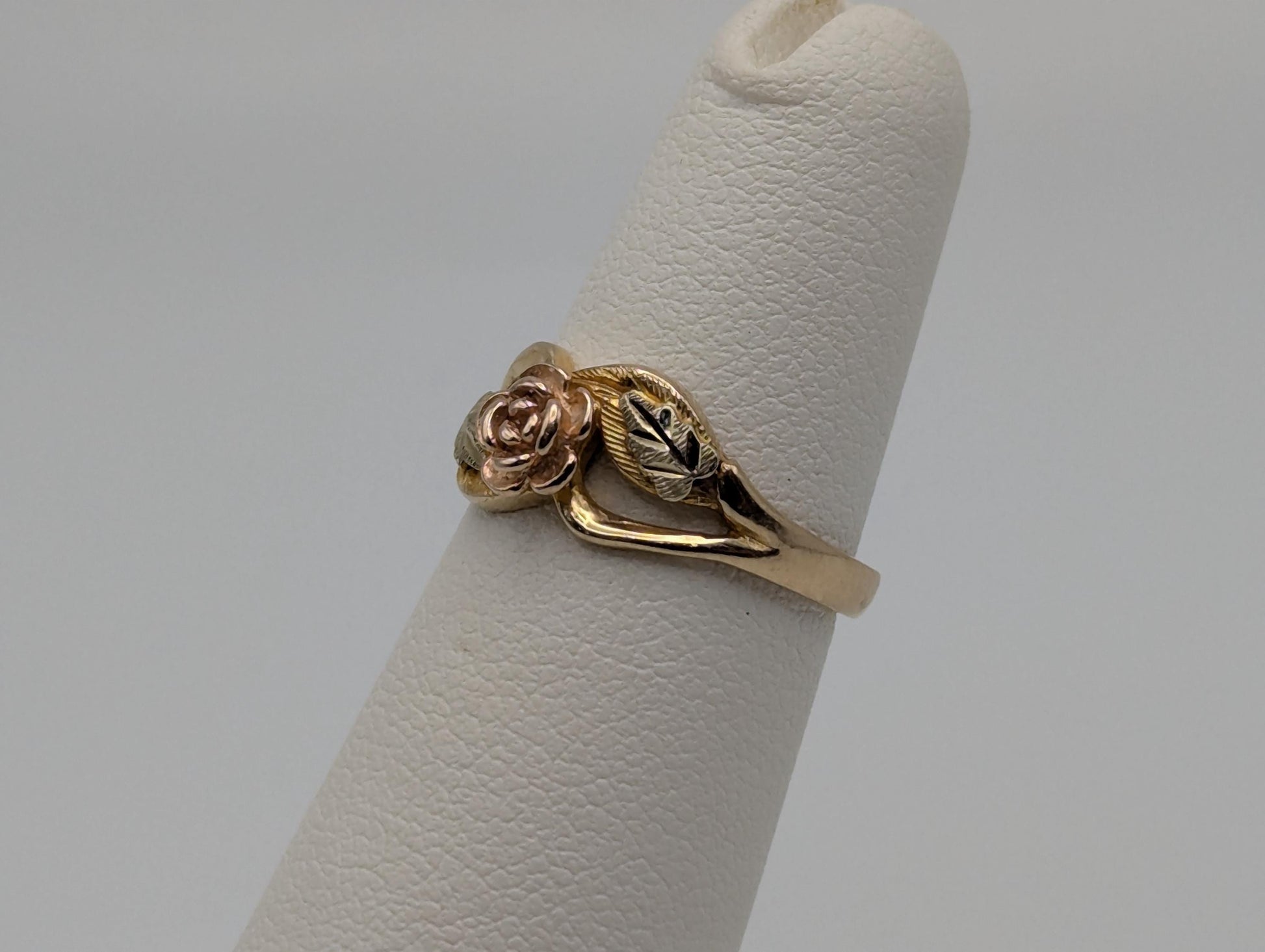 Black Hills Gold 10k 12k Multi-tone Gold Rose Ring Vintage Rose Ring