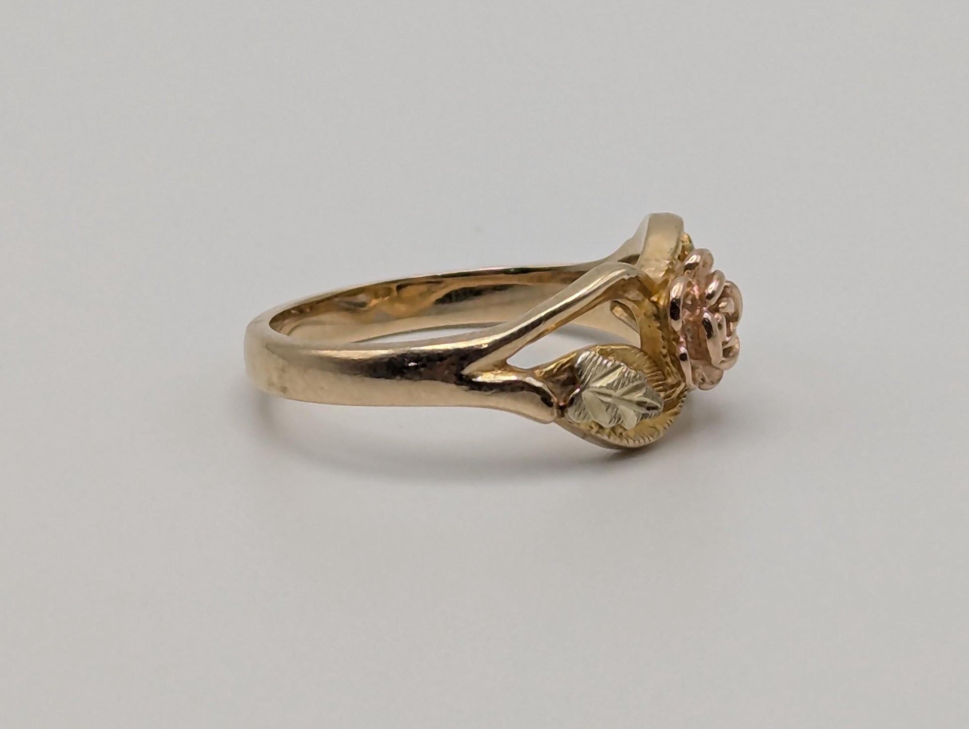Black Hills Gold 10k 12k Multi-tone Gold Rose Ring Vintage Rose Ring