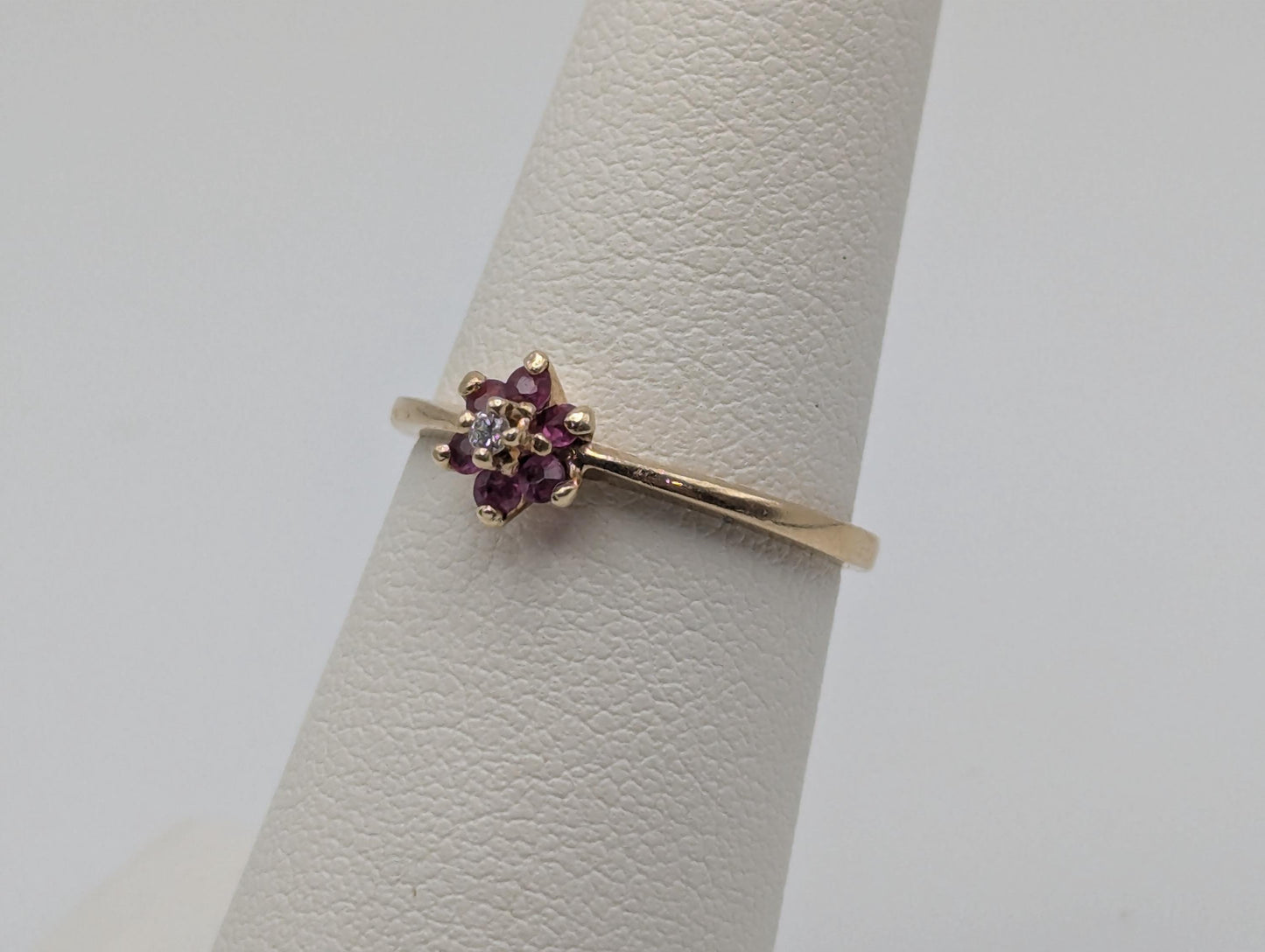 10k Flower Diamond Ruby Ring. Yellow Gold Dainty Daisy Promise Love Ring