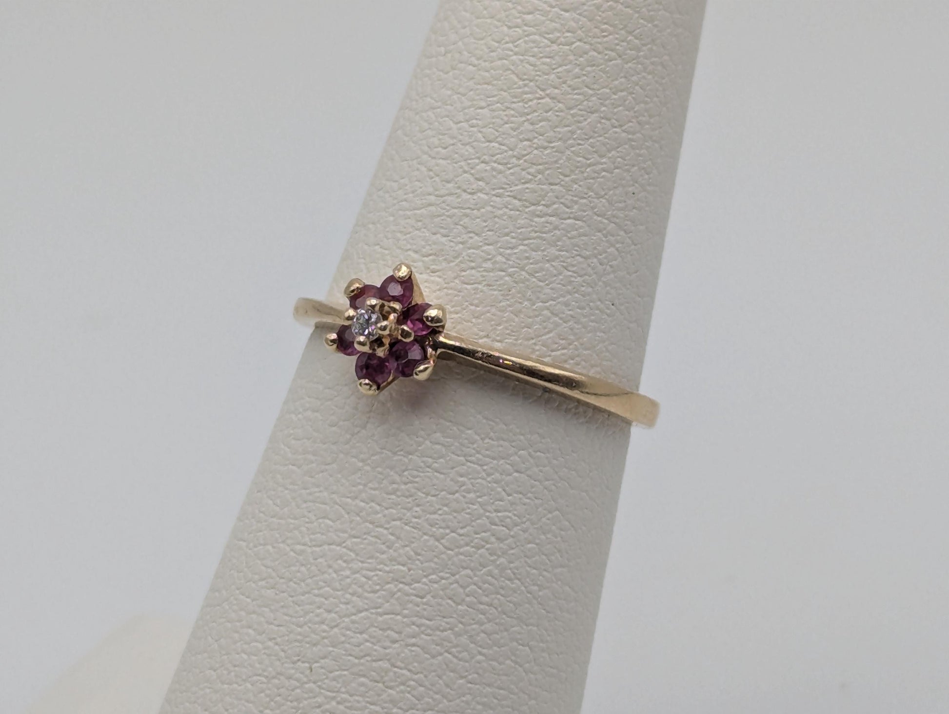 10k Flower Diamond Ruby Ring. Yellow Gold Dainty Daisy Promise Love Ring