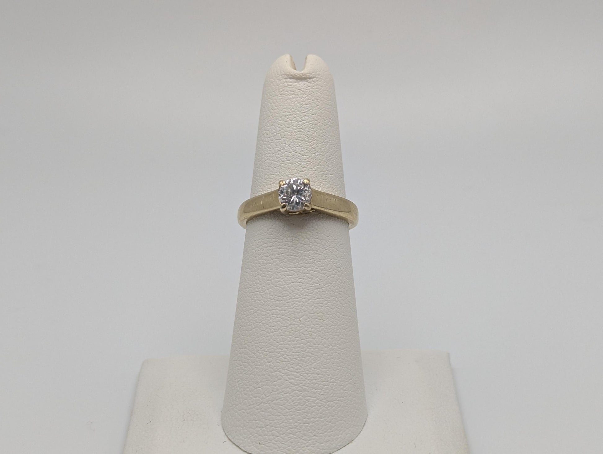 14k Yellow Gold 0.5 ct Diamond Solitaire Engagement Wedding Promise Ring