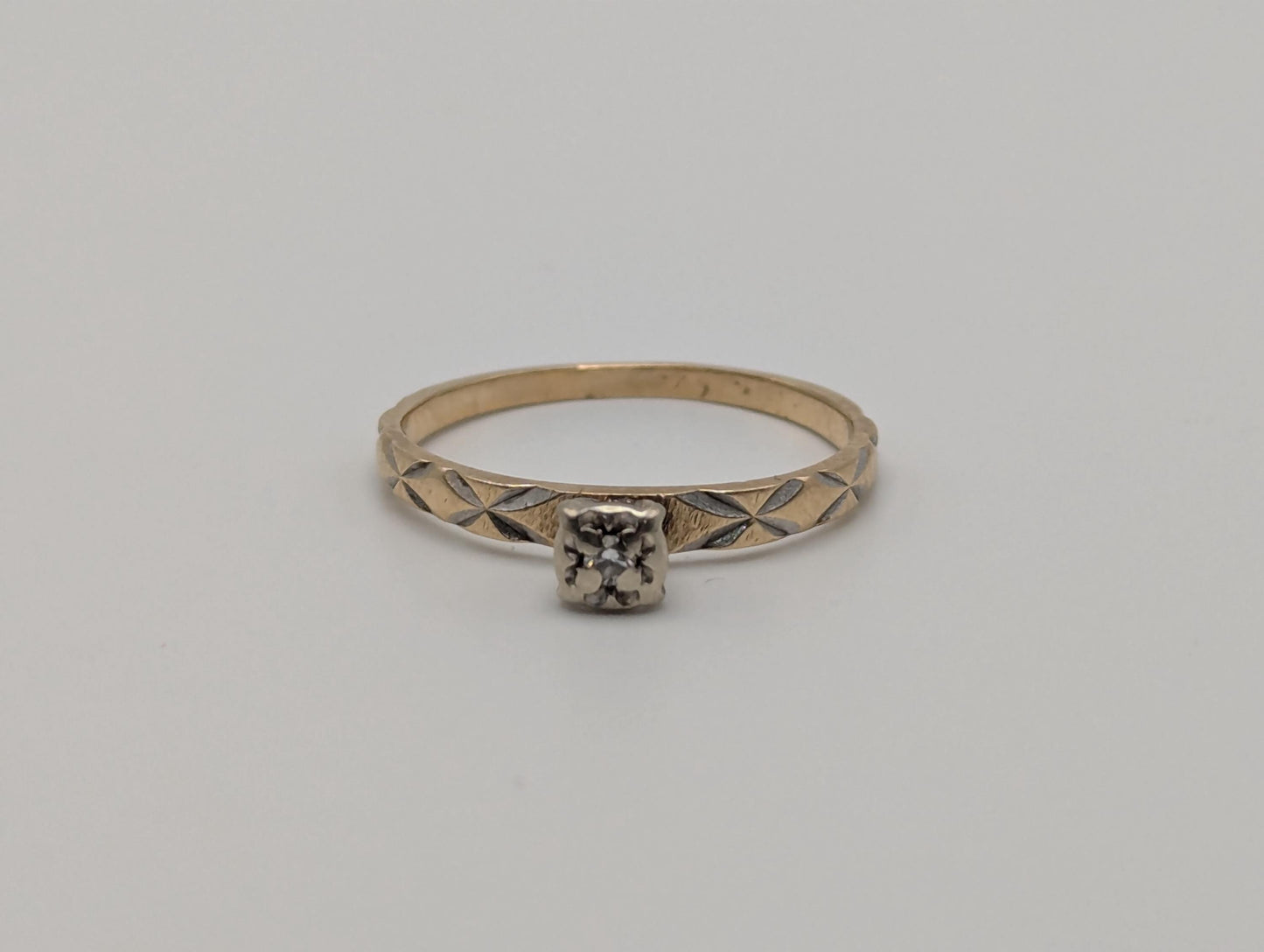 14k Multi Gold Quilted Design Diamond Solitaire Engagement Wedding Promise Ring