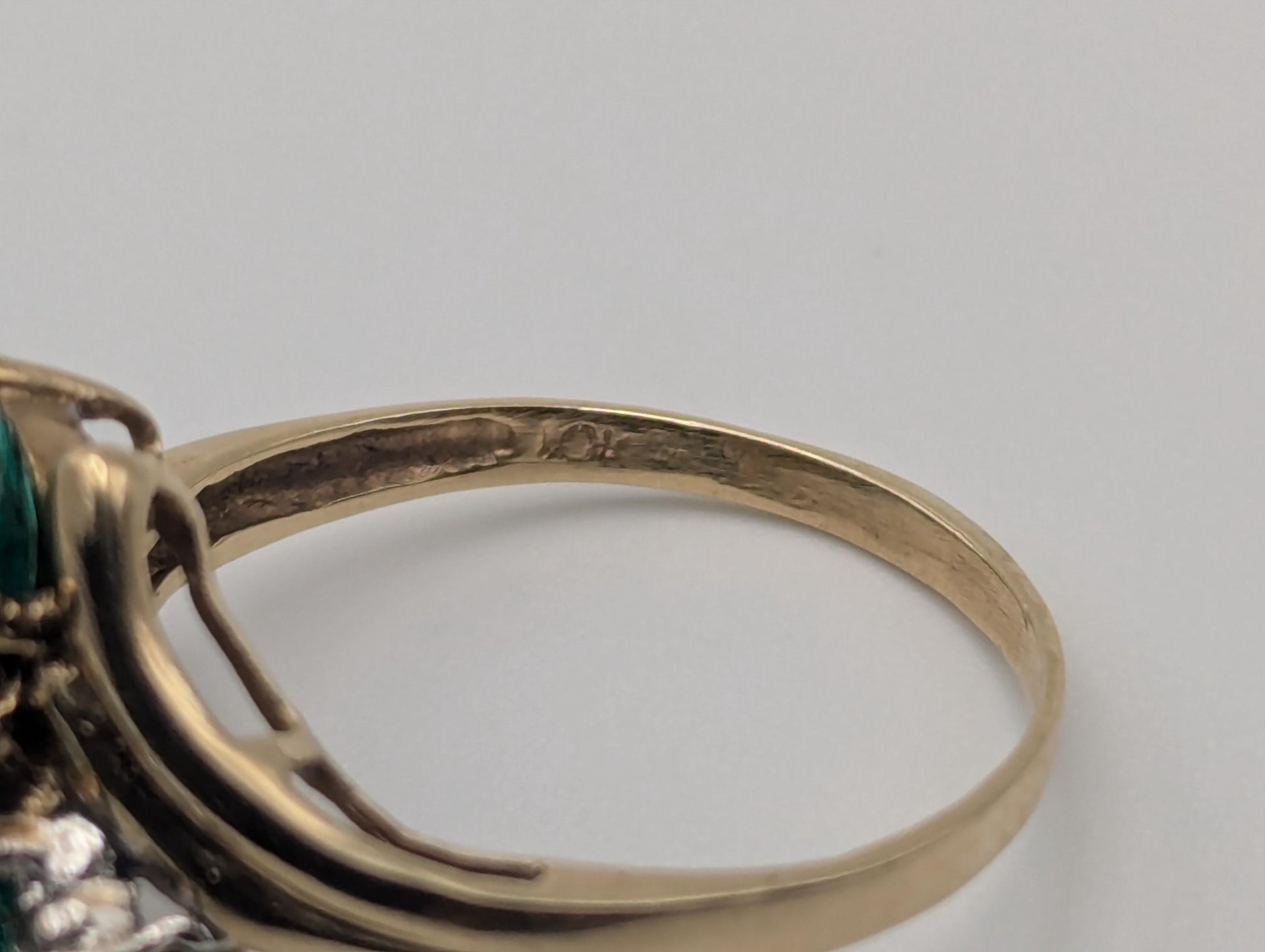10k Yellow Gold Emerald and Diamond Statement Cocktail Multi-Stone Ring.