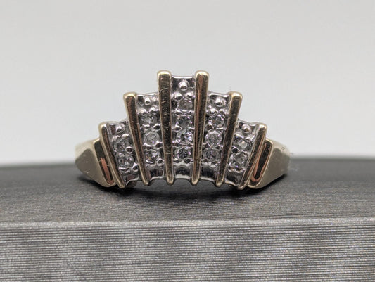 10k Yellow Gold Diamond .25 ctw Crown Style Ring. Cocktail Diamond Ring.