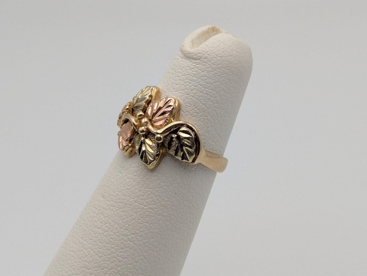 Vintage 10k 12k Black Hills Gold Leaf Multi-tone Gold Statement Ring Pinky Ring