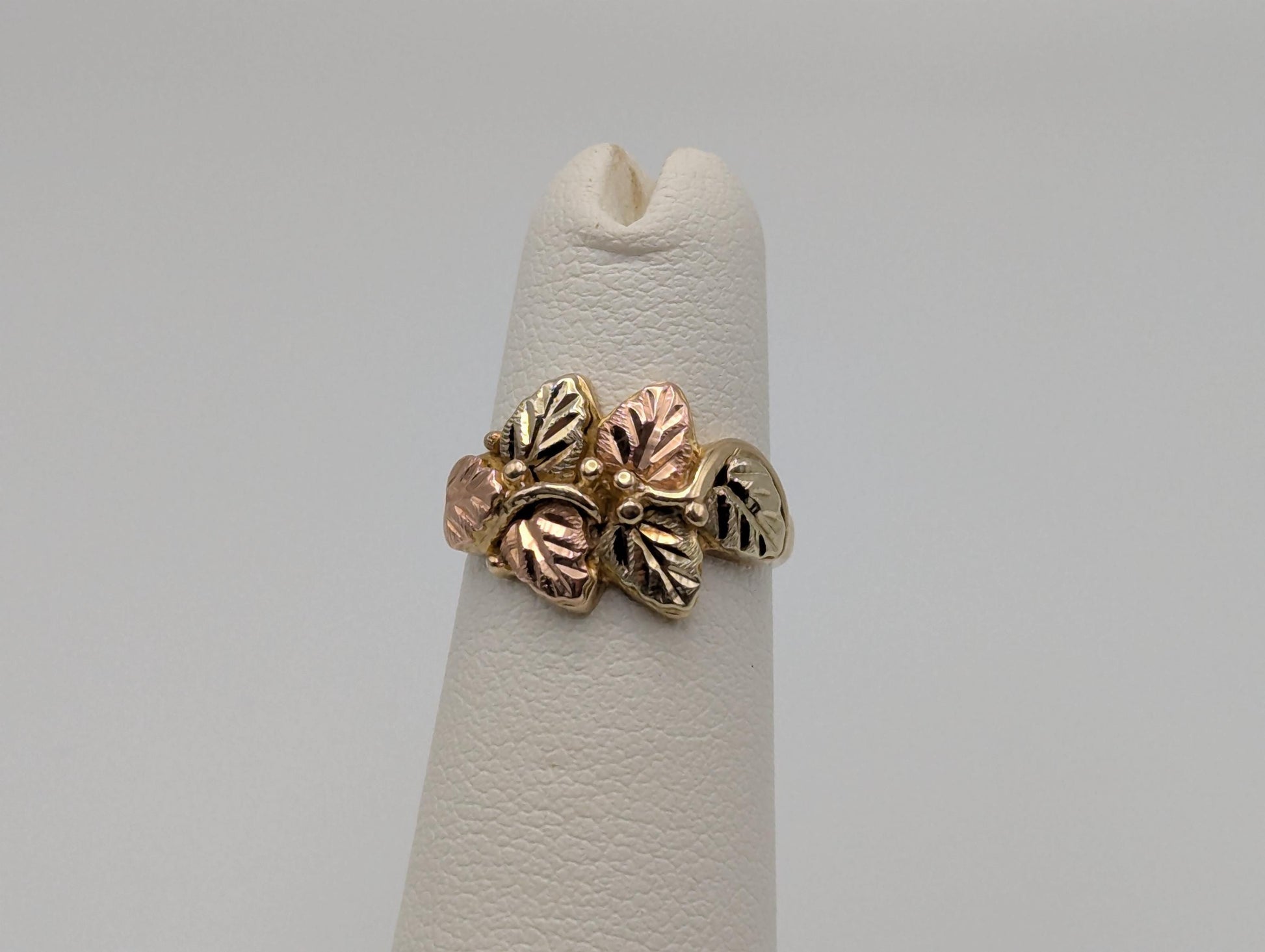 Vintage 10k 12k Black Hills Gold Leaf Multi-tone Gold Statement Ring Pinky Ring