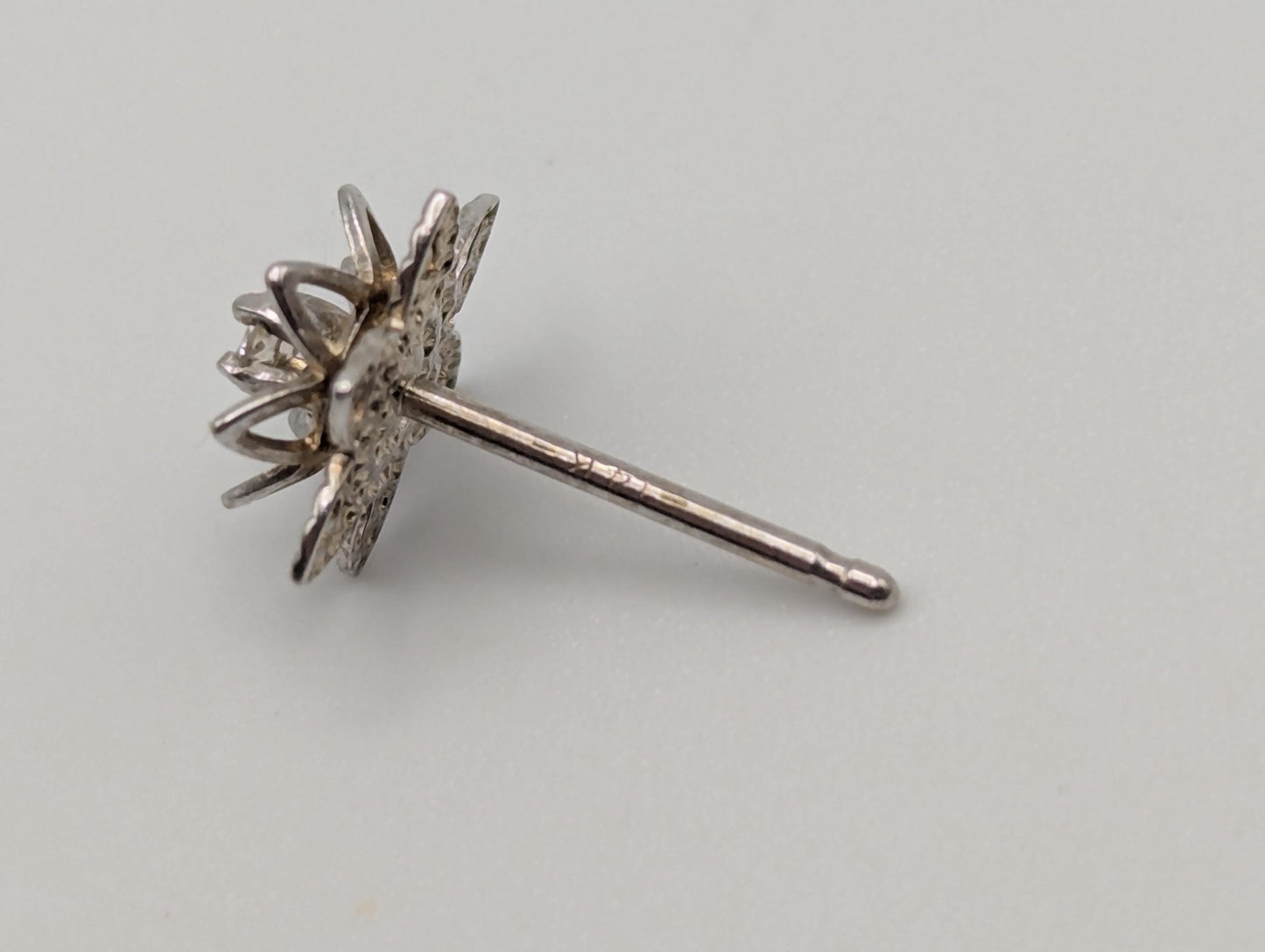 14K White Gold Flower Diamond Stud Earrings 10k White Gold Studs Minimalist Studs