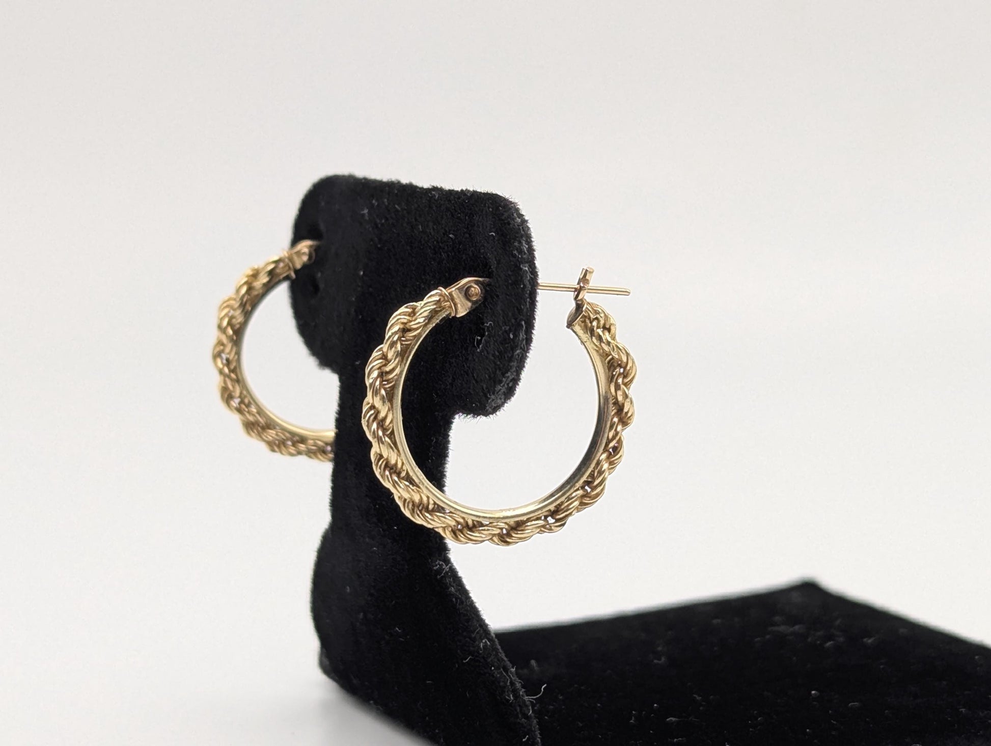 14k ITALY Gold Twisted Rope Hoop Earrings. Wire Hoop Earrings Real Solid 14K Yellow Gold