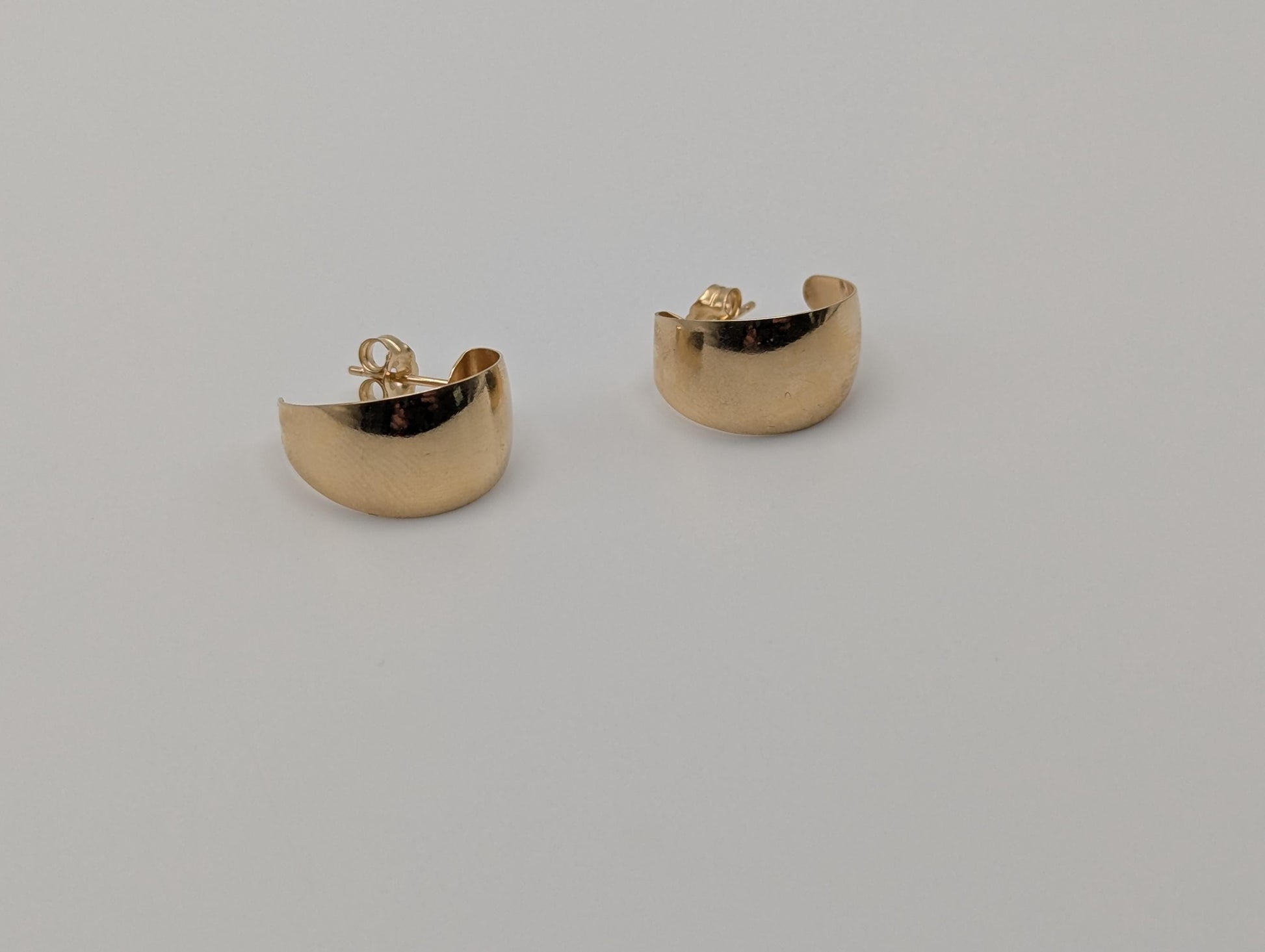 14k Yellow Gold Half Huggie Style Hoop Earrings Womens Huggie Earrings