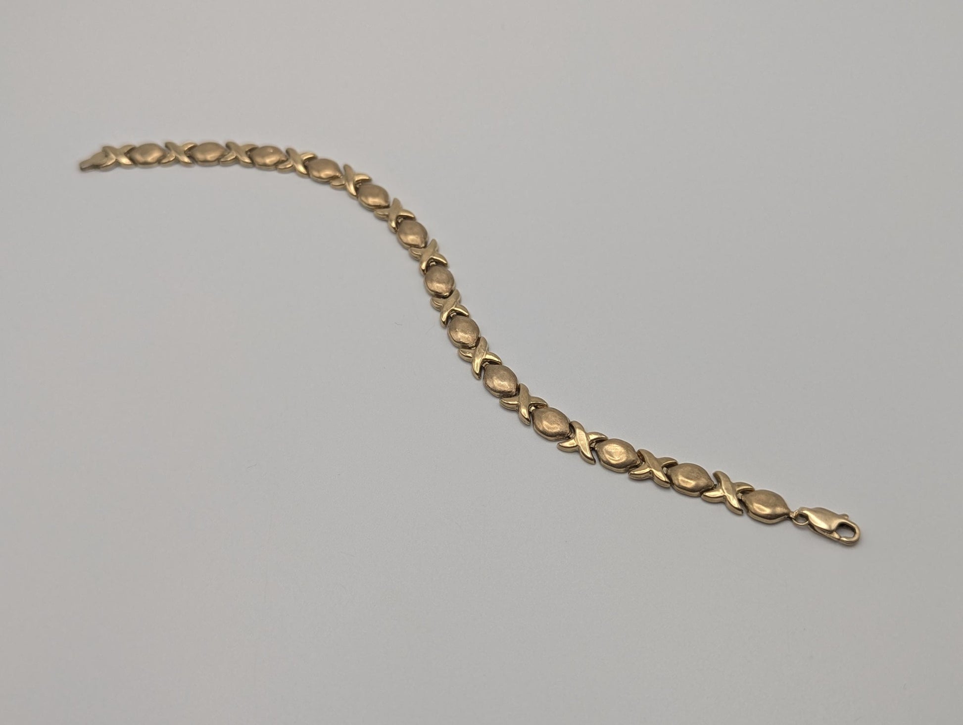 10k Solid Yellow Gold 4.5 gr XOXO Diamond Tennis Bracelet 7" Kisses Love Chain