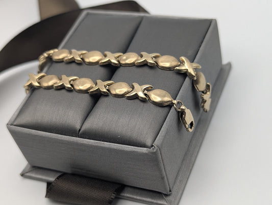 10k Solid Yellow Gold 4.5 gr XOXO Diamond Tennis Bracelet 7" Kisses Love Chain