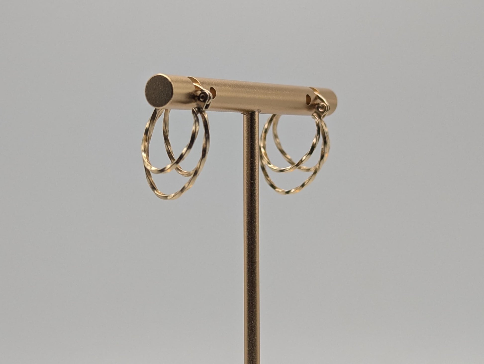 14k Vintage Yellow Gold Triple Hoop Oval Earrings Gold Hoops Hinged