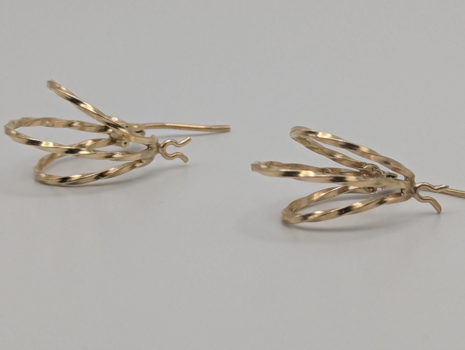 14k Vintage Yellow Gold Triple Hoop Oval Earrings Gold Hoops Hinged