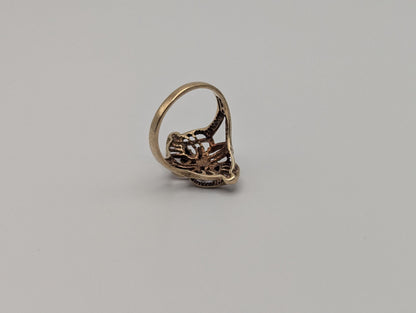 Vintage 10k Black Hills Gold Leaf Multi-Tone Gold Signet Statement Ring