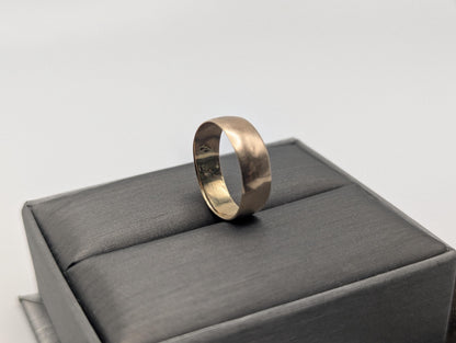14k Yellow Gold Cigar Band Style Wedding Band. Wedding Ring. Anniversary Band.