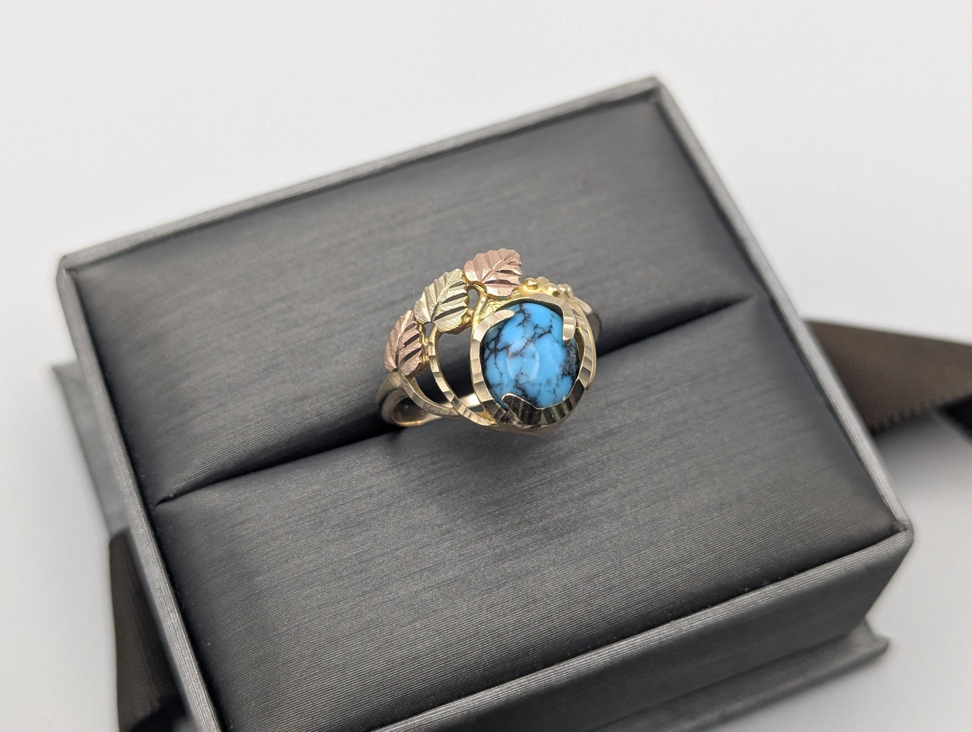 10k Black Hills Gold Tri-Colored Leaf Turquoise Vine Ring Women BHG Trio Gold Vine Ring
