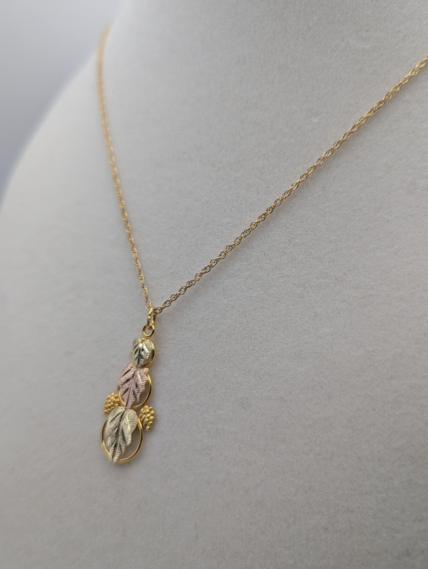 10k 12k Black Hills Gold Vine Leaf Pendant, Chain Necklace