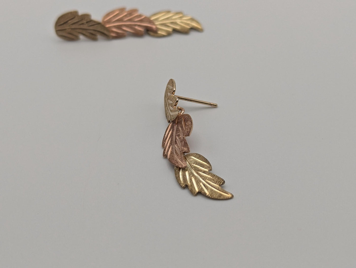 10k Black Hills Gold Traditional Gold Vine Dangle Earrings Rose Gold Black Hills Gold Trio Gold Vine Leaf Earrings